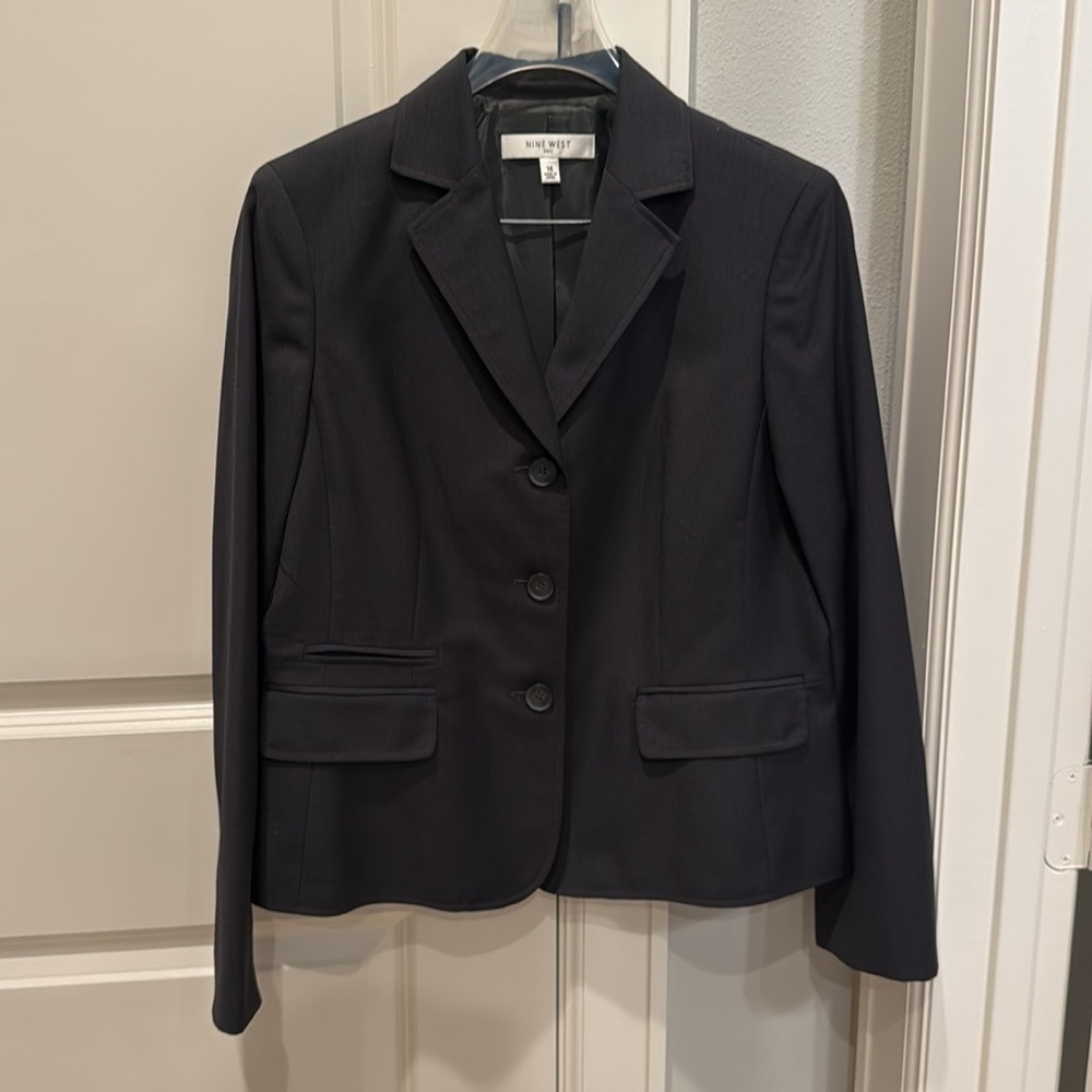 Skirt Suite - Nine West Dark Grey, Size 14 - Picture 2 of 7